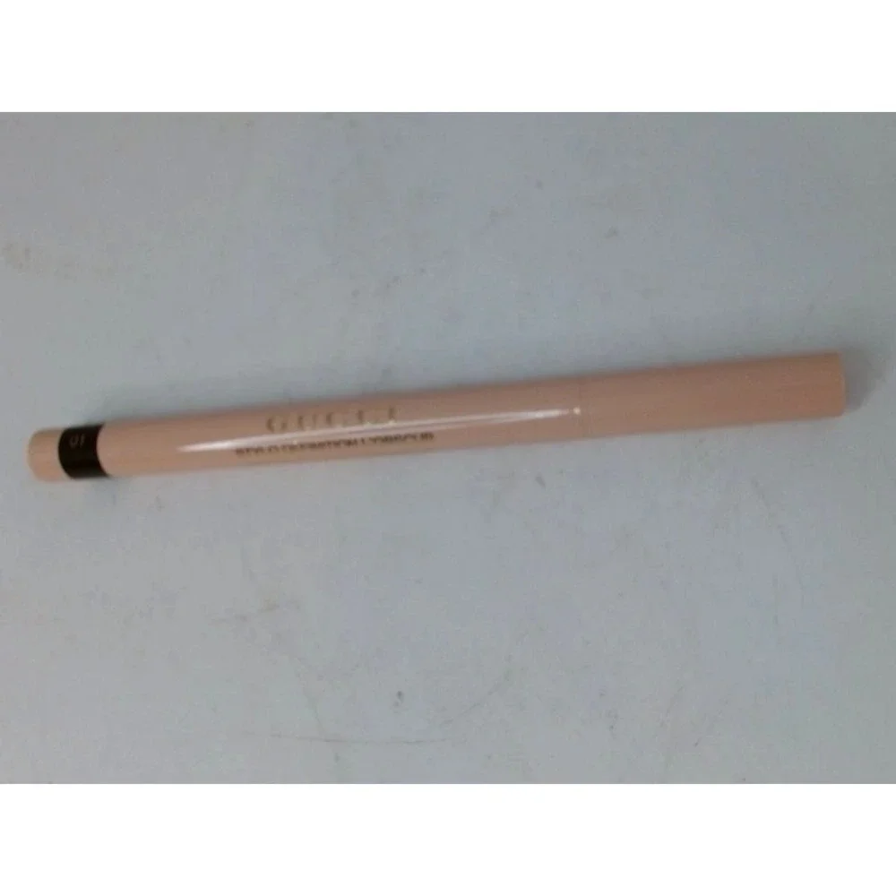 Gucci - Felt TipEyeliner, Long Lasting, Eve Black 01, BRAND NEW IN BOX